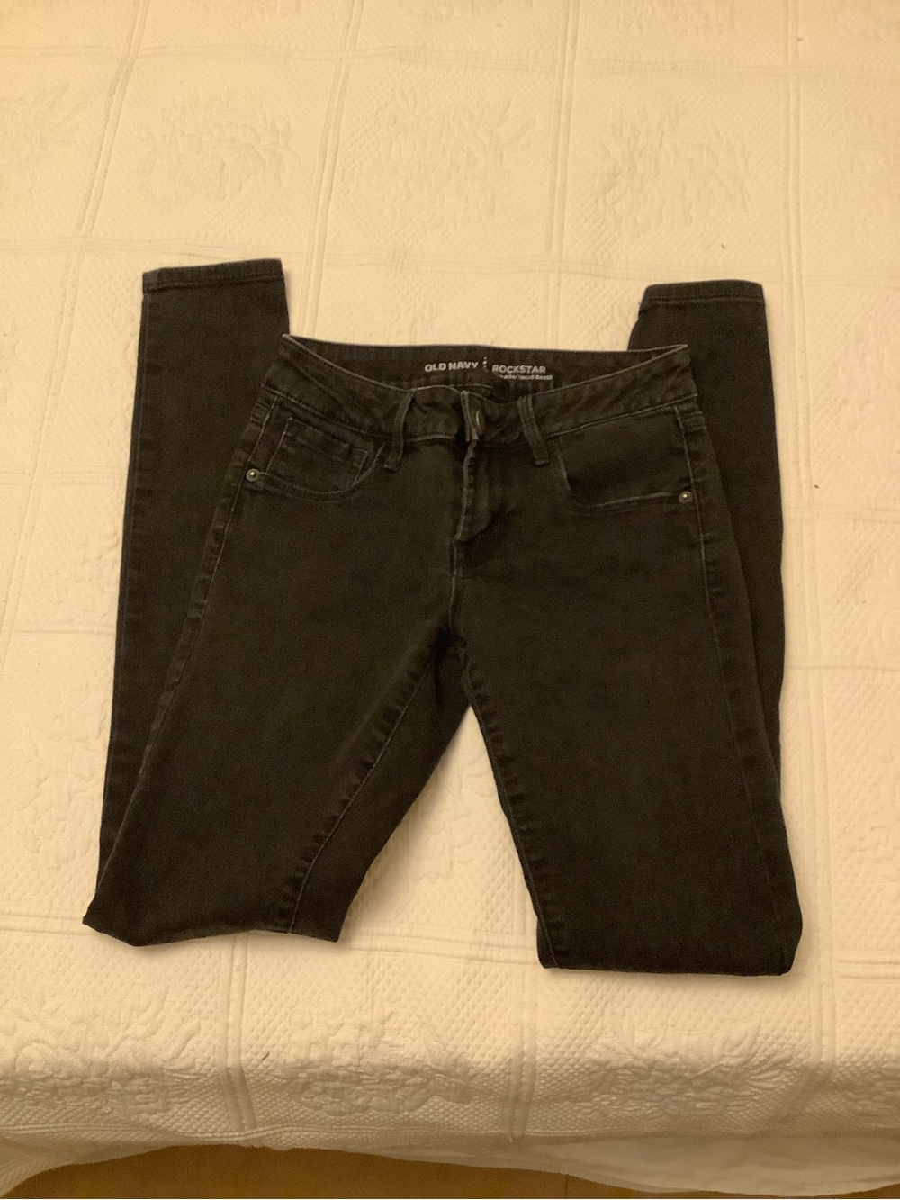 Old Navy Rockstar Low Rise Black Jeans 0 - Picture 2 of 9